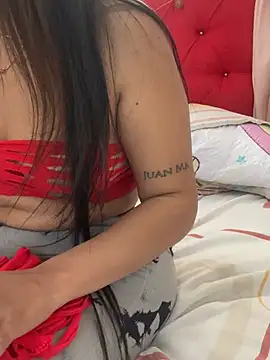 JessikaHoot live webcam show
