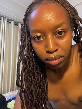 Ruebaby00 live cam on StripChat