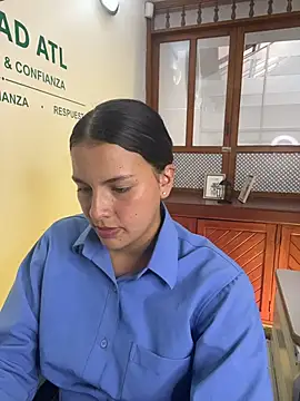 KateRousee live webcam show