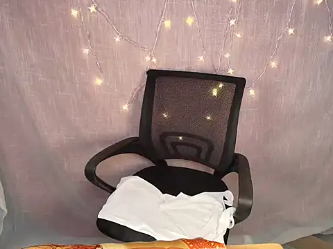 Hinata66 webcam