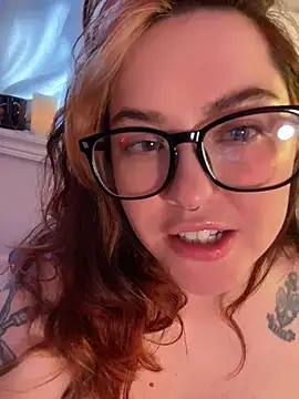 JennKenobi live webcam show