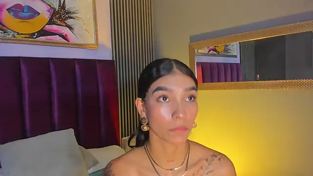 LauraAristizabal webcam