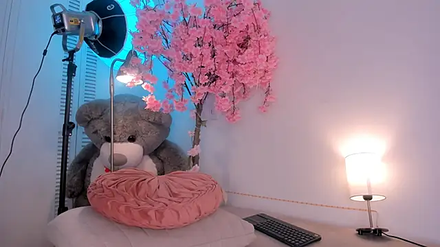 kitty_miaa webcam