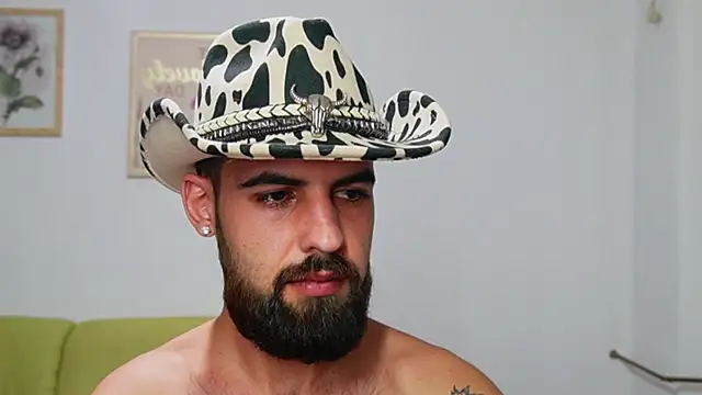 HairyRobxxx webcam