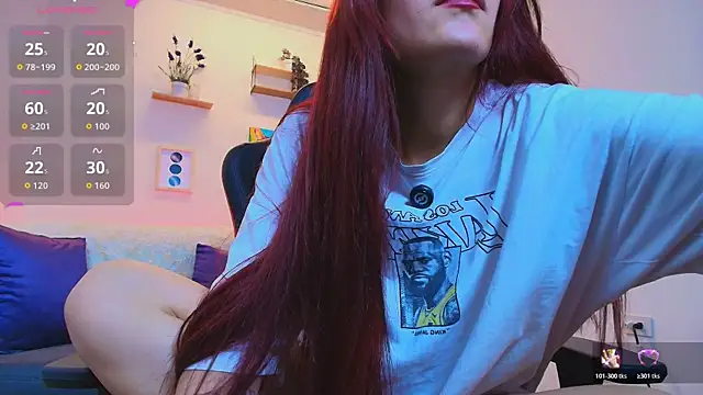 ViolethRosse live cam on StripChat