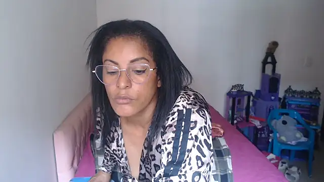 kateleyagrey webcam