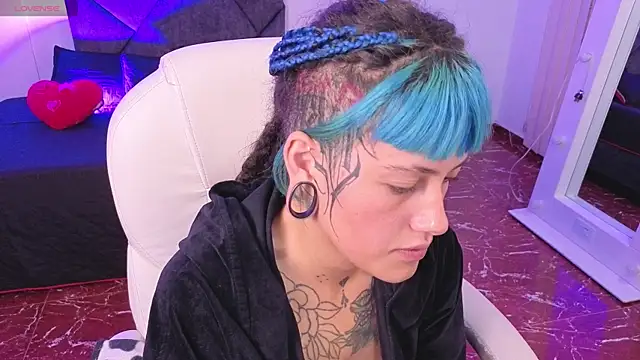 _sharlotte777 webcam