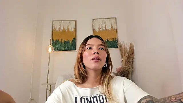 Adria_ross webcam