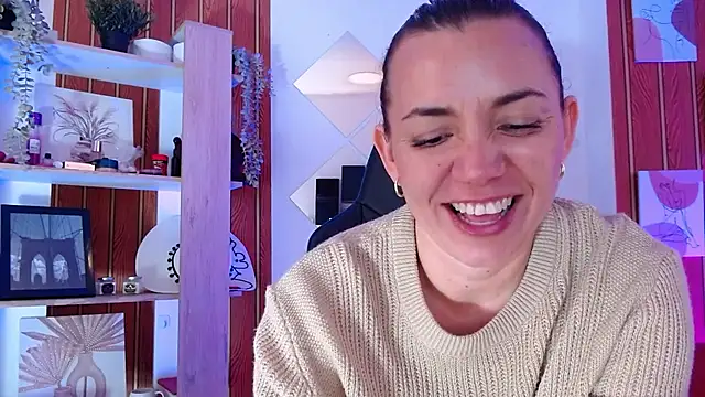 milfsecret69 webcam