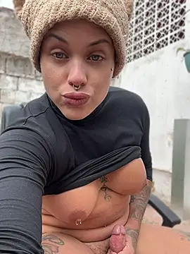 alicetgirlbr webcam