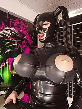 LatexDevil_Blondie live webcam show