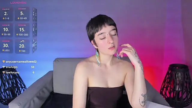 Atheena__ live cam on StripChat