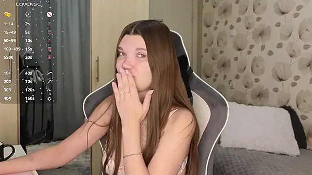 _cute_ice live cam on StripChat