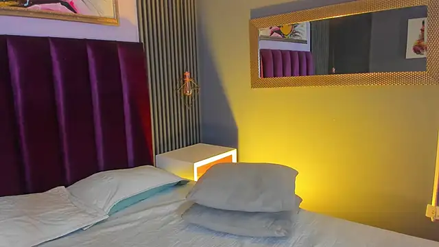 LauraAristizabal live webcam show