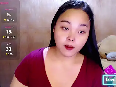 _lylia (Ask my age) - POOR AND SAD GIRL  :(