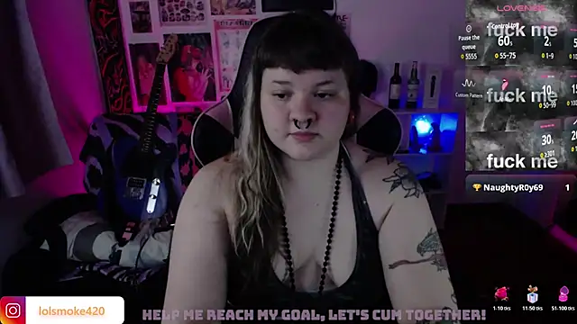 Bdsm_and_fries webcam