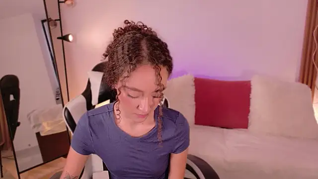 ChloeMoreti webcam