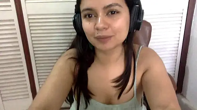 ValentinaCarnohan webcam