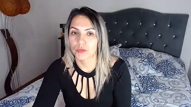 Chantal_hott webcam