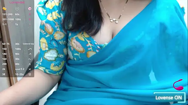 Your_Nisha134 live cam on StripChat