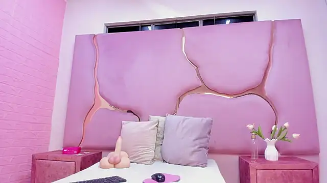 LaurendPink live webcam show