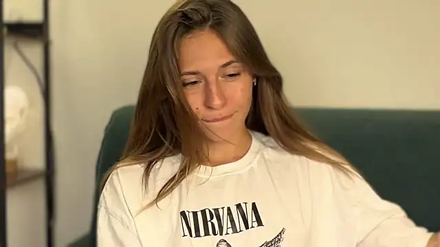 LovelyKatea live webcam show