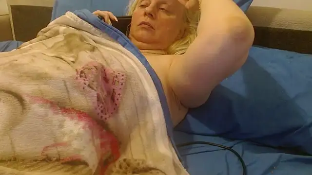 martachatte live cam on StripChat