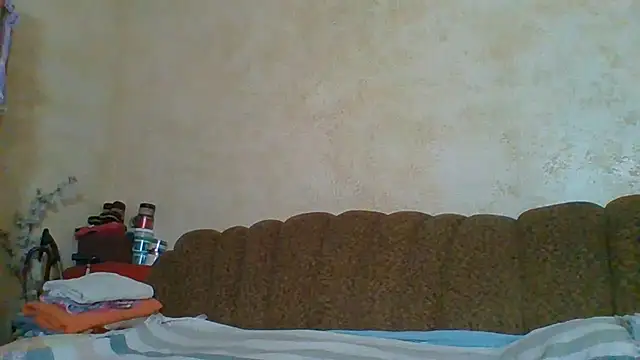 MilaSky5303 live cam on StripChat