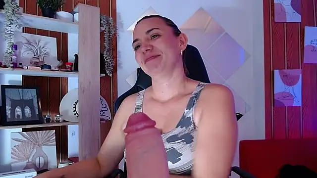 milfsecret69 webcam