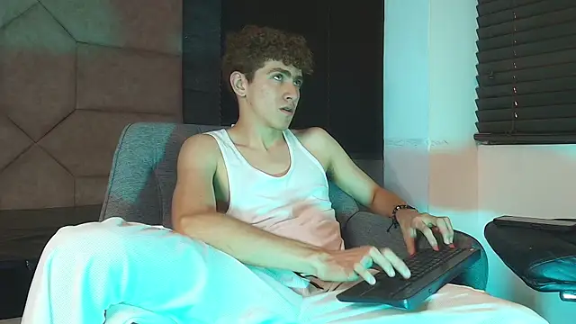 Tyler_Mcrey webcam
