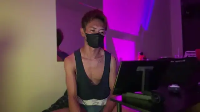 HORNY_RYU webcam