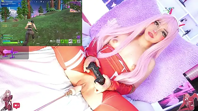 Kira-- webcam