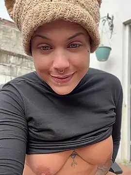 Modelo: alicetgirlbr
