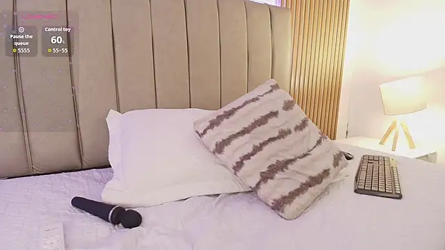 rawiya live webcam show