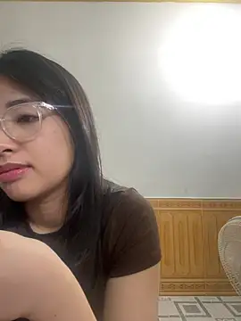 Babybooo01_ live cam on StripChat