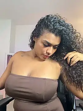 aleja_montiel__ live cam on StripChat