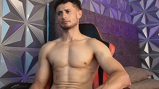Adonys_Lewis_ webcam