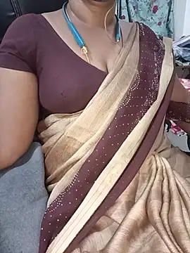Tamil-hotwife webcam