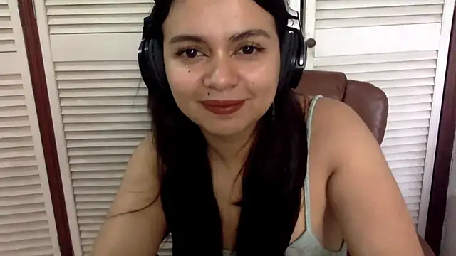 ValentinaCarnohan live webcam show
