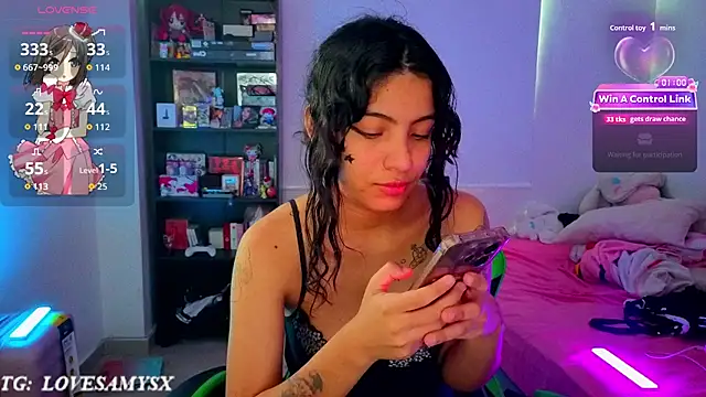 Lovelyamyy webcam