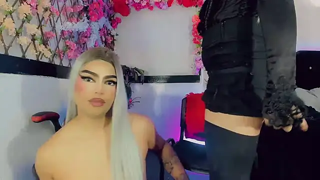 Thiara_veky_ webcam