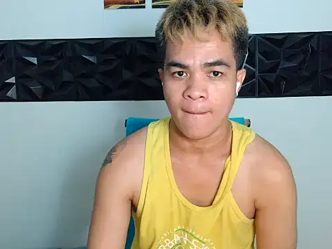 yourmikexxx webcam