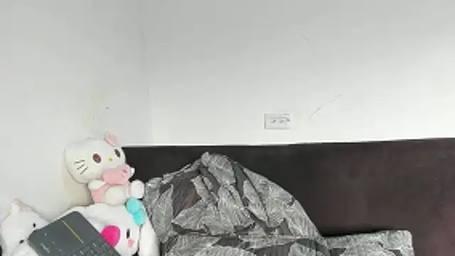 Eirlysx live webcam show