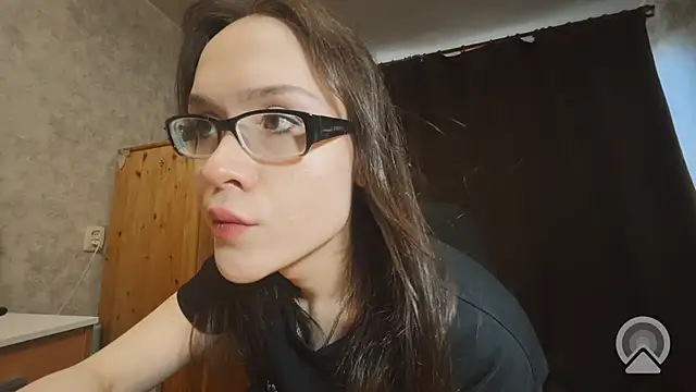 Модель: RachelSav