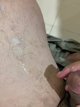 malaysmalldick (Ask my age) - cum in 3 minutes