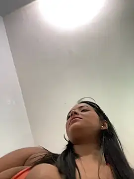 SaharQamar webcam