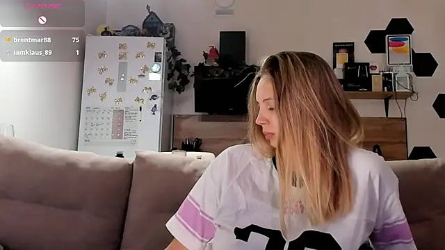 Hot__K live webcam show
