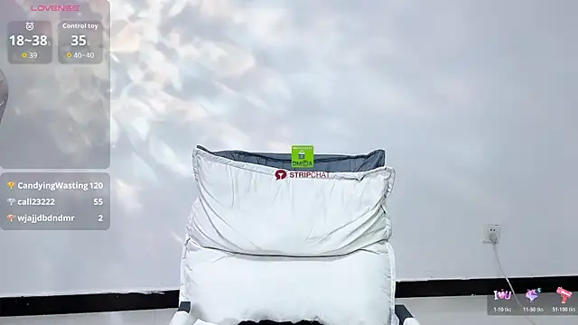 ice1-1e live webcam show