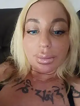 MiaMooly webcam