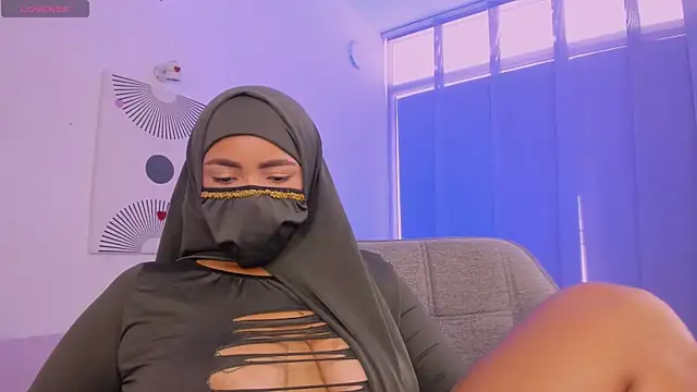 DarkLayla webcam
